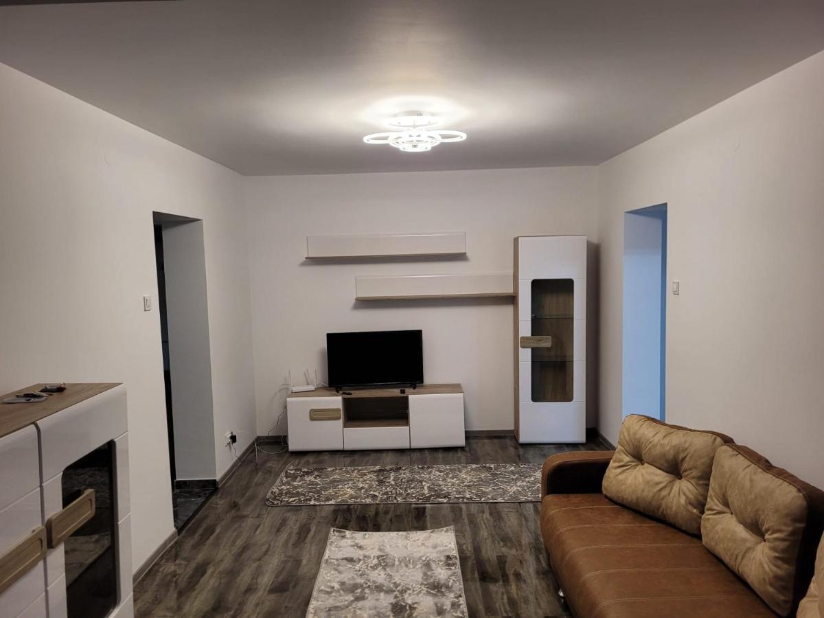 Apartament Regim Hotelier 2 雅西 外观 照片