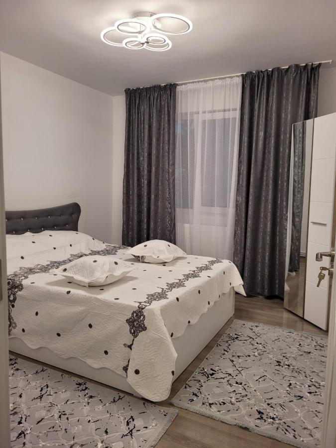 Apartament Regim Hotelier 2 雅西 外观 照片